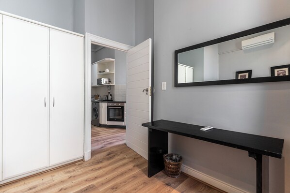 Standard Apartment, 1 Bedroom, Non Smoking, City View | In-room safe, laptop workspace, WiFi (free), bed sheets