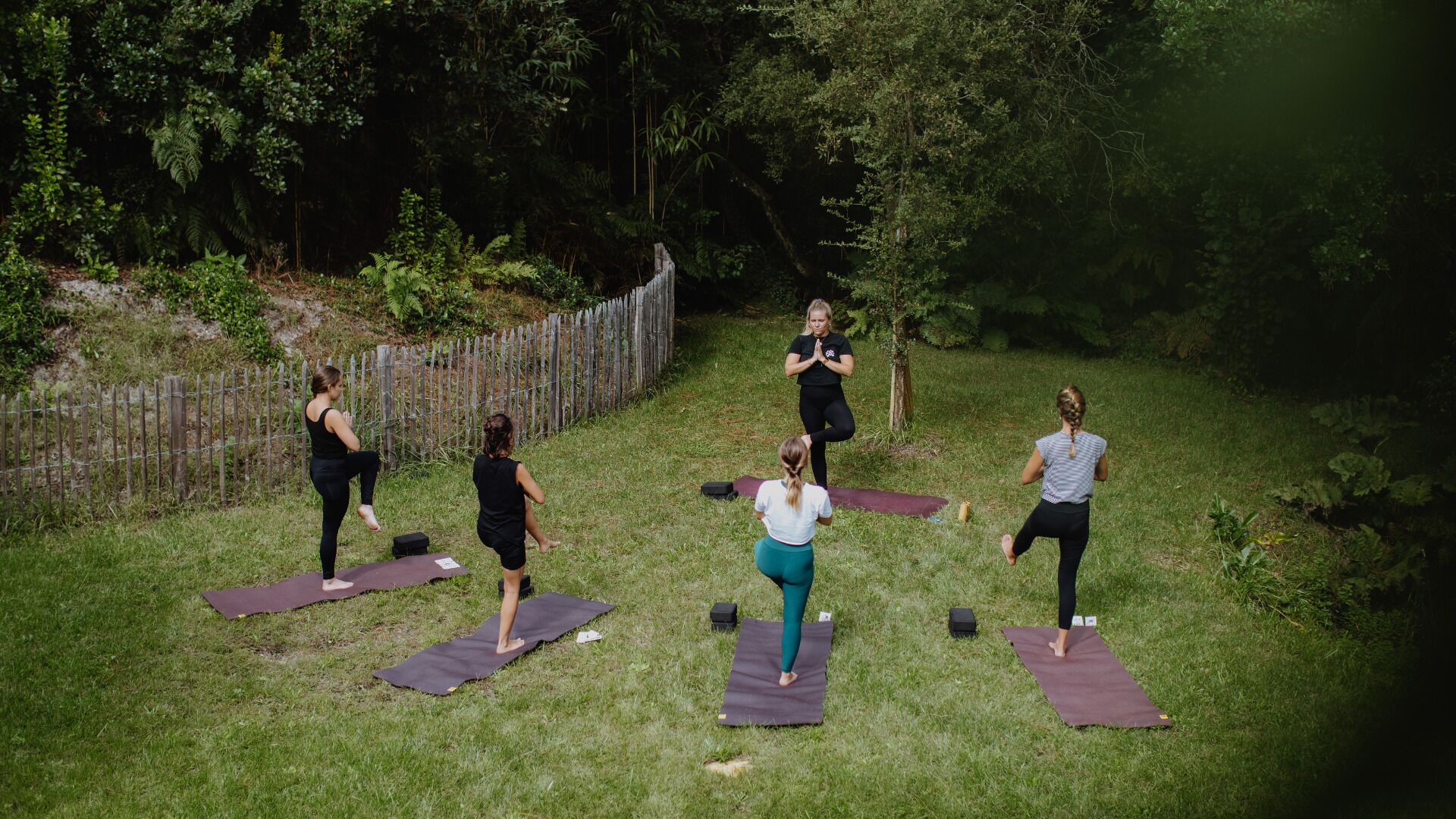 Quarto casal superior, vista para o jardim | Vista para o jardim