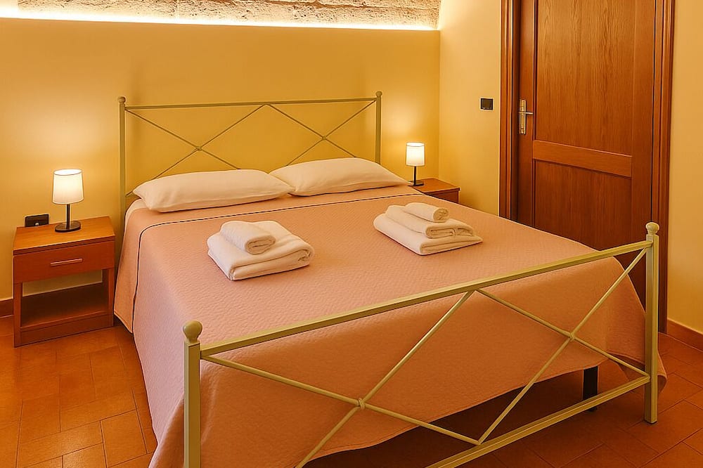 Charming San Gimignano Apartment With City Views