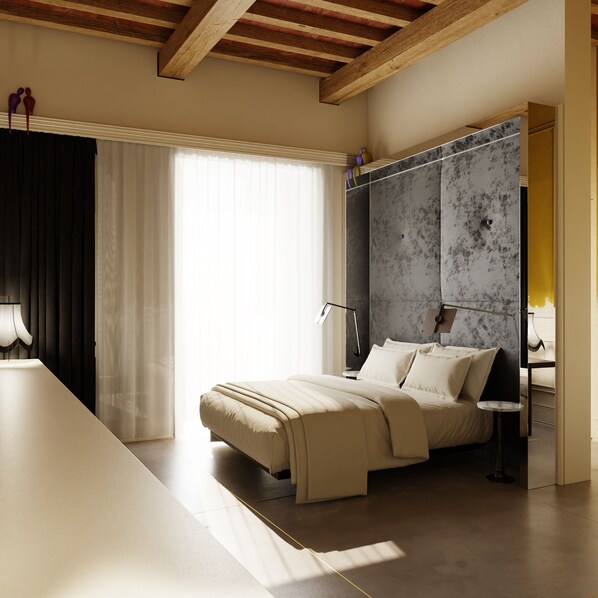 Exclusive Suite | 1 bedroom, in-room safe, blackout drapes, soundproofing