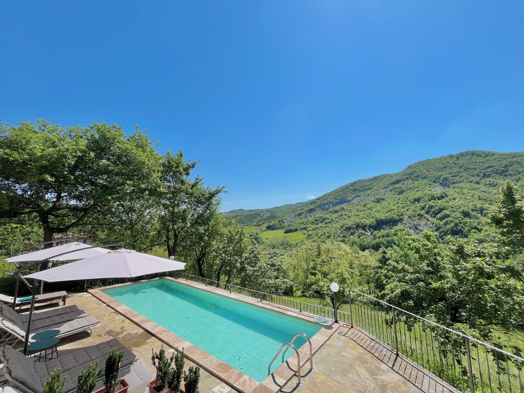 Felina case vacanze e case in affitto a Felina, Castelnovo ne Monti | Vrbo