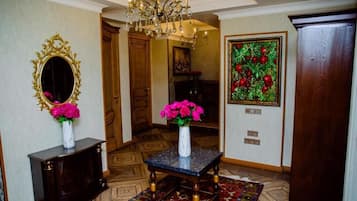 Televisión LED de 33 pulgadas con canales por satélite