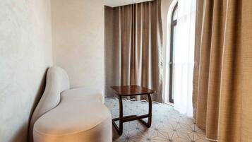 Egyptian cotton sheets, premium bedding, down duvets