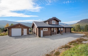 Exterior - Amazing home in Lesjaskog with WiFi (Lesjaskog)