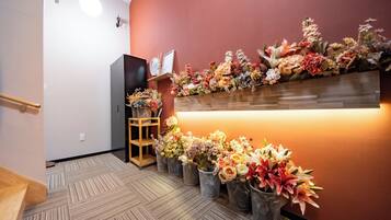 Quầy tiếp tân