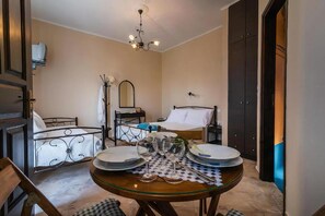 1 bedroom, free WiFi