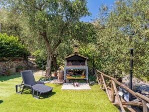 Property grounds - 🌅 Villino Sally – Panoramic Retreat Among the Hills of Sorrento 🌿 (Piano di Sorrento)