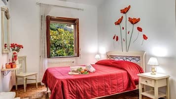 5 chambres, bureau, fer et planche à repasser, Wi-Fi gratuit