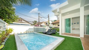 Outdoor pool, sun loungers - Beachfront 2BR Pool Villa DelMar Kamala (Kamala)
