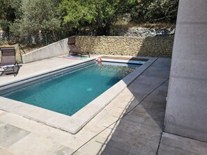Outdoor pool, a heated pool - Spacious 4 bedroom mas with AC, WiFi, wonderful view in a nice and quite place (Lioux)