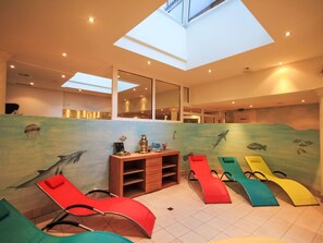 Interior - Beautiful apartment for 5 people with WIFI, TV and balcony (Saas-fee)