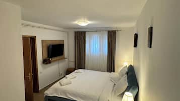 5 chambres, fer et planche Ă  repasser, Wi-Fi, draps fournis