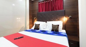 Free WiFi - Hotel Nithyanand (Mumbai)