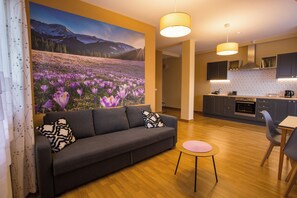 Living area - Koślówka. Lovely 1-bedroom apartment in Tatra Mountains in Biały Dunajec (Bialy Dunajec)