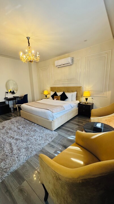 Belmorris Hotel & Resorts