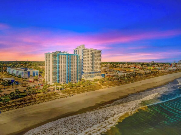 On the beach - High Seas by StayMareni - Seaside Escape (Myrtle Beach)