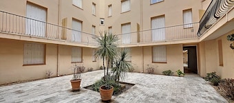 2-room apartment 100m from the beach, 4 people