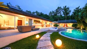 Outdoor pool - Mateo Villa Bingin by ABM (Pecatu)