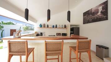 Daily continental breakfast (IDR 50000 per person)