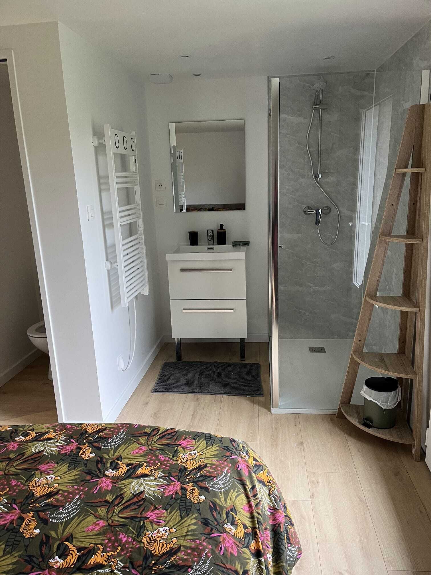 1 bedroom, free WiFi, bed sheets