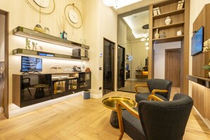 Computer monitors - Palazzo Don Minzoni (Florence)