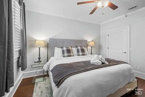 2 Schlafzimmer, Bügeleisen/Bügelbrett, WLAN, Bettwäsche