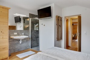 3 Schlafzimmer, kostenloses WLAN