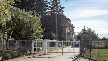 3 bedrooms
