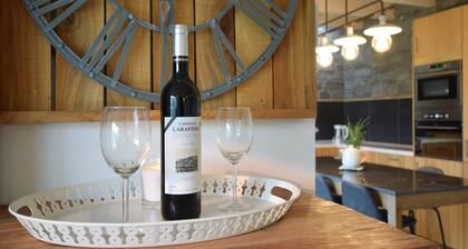 Grandeur Villa with Sauna & Jacuzzi in Durbuy