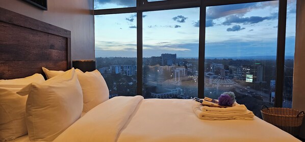 2 soverom, strykejern/-brett, wi-fi og sengetøy