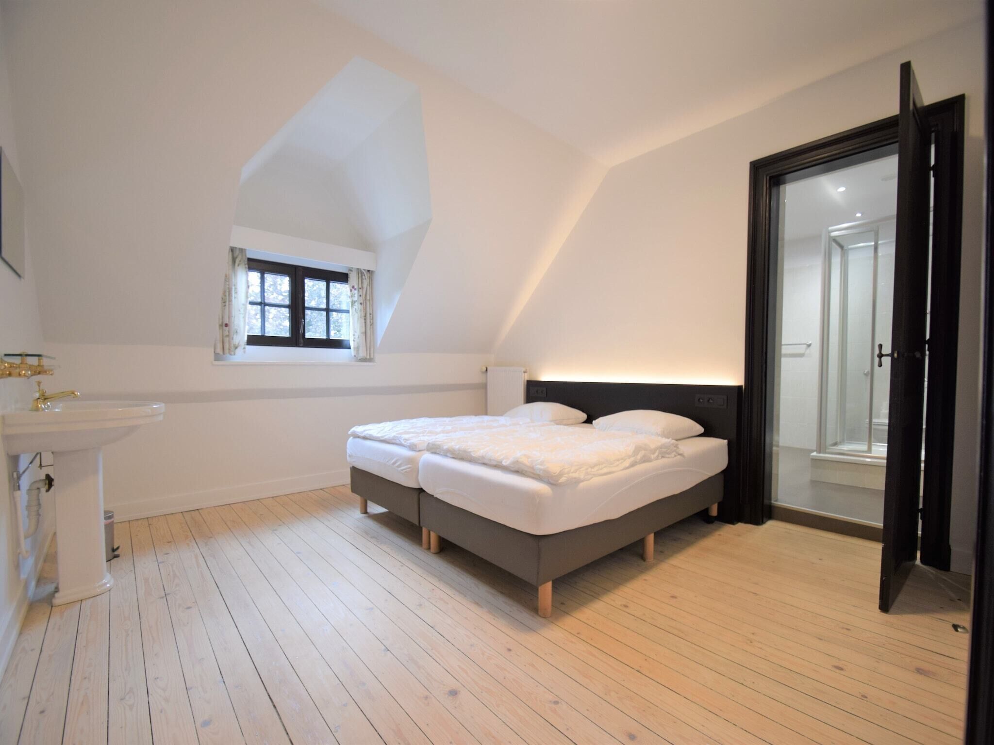 12 slaapkamers, wifi