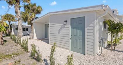 Welcome to The Drift – Your Laid-Back Beach Escape in Cocoa Beach!