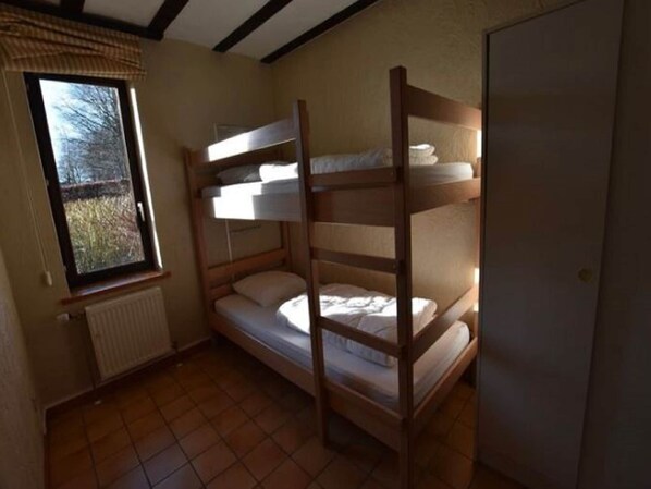 3 bedrooms, WiFi