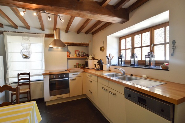 Microones, placa de cuina i rentaplats