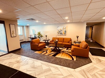 Red Rock Hotel & Suites