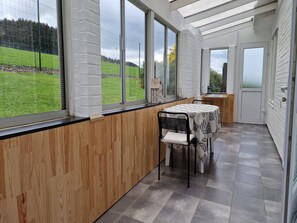 تناول الطعام