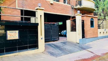 Façade de lâhĂ©bergement