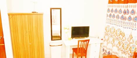 Chambre Double Deluxe, balcon | Bureau, espace de travail pour ordinateur portable