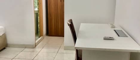 Deluxe Double Room, Balcony | Desk, laptop workspace, soundproofing, free WiFi