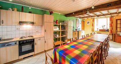 Forestside Escape for 15 Guests