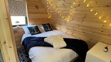 1 makuuhuone, vauvan matkasänky, Wi-Fi, vuodevaatteet