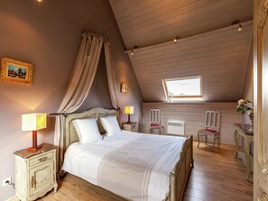 3 bedrooms, WiFi