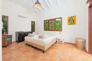 5 bedrooms, free WiFi