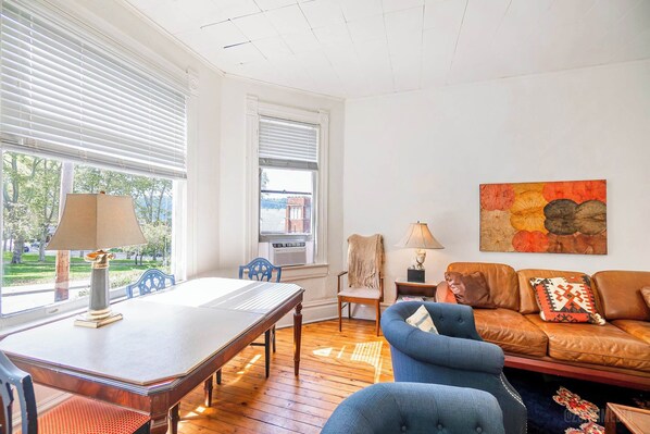 Fernseher, Arbeitsbereiche