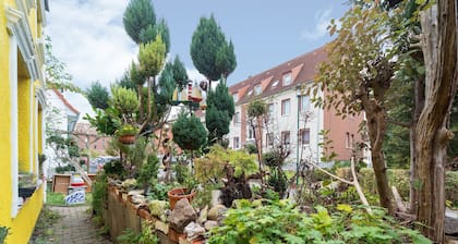 Charmante Ferienwohnung in Wismar mit Garten