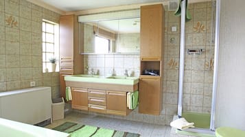Dusche, Haartrockner