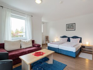 Iron/ironing board, WiFi