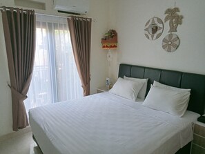 Comfort-Villa | 2 Schlafzimmer, Schreibtisch, laptopgeeigneter Arbeitsplatz