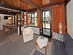 TV - Family Holiday Home in Bavaria (Waldkirchen)
