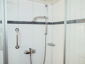 Shower - Ferienhaus in Plankenfels (Plankenfels)